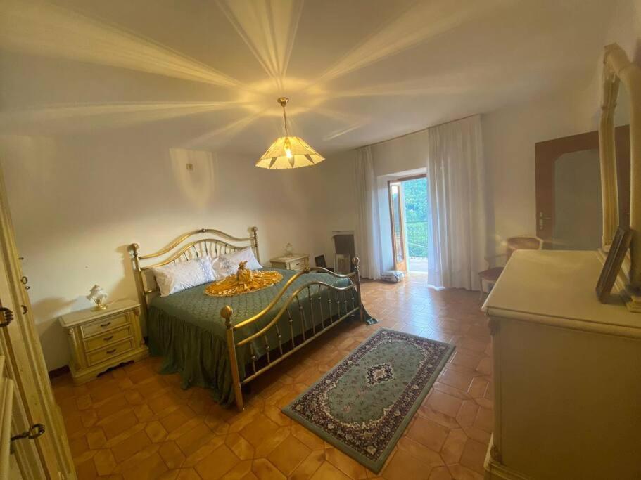 Casa Vacanze Il Pettirosso. Пизоние Екстериор снимка